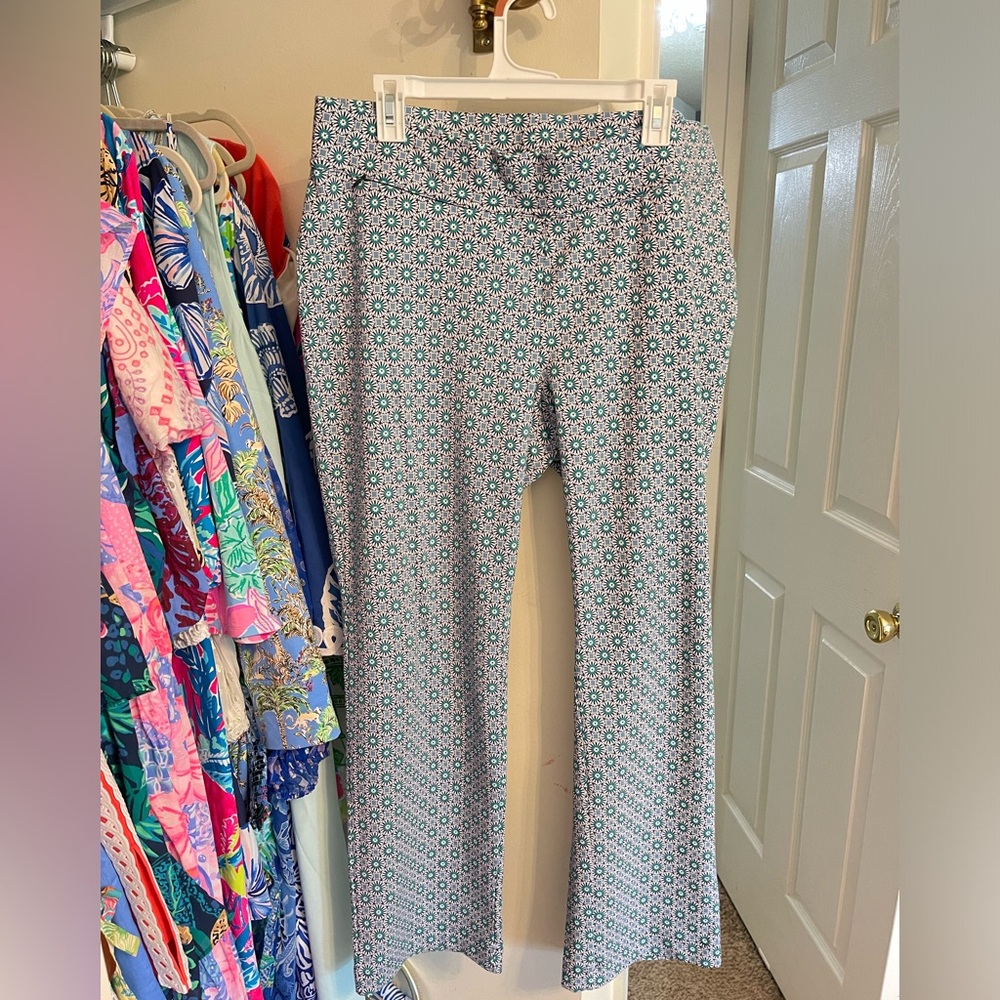 EUC Women's Starfish Mid Rise Straight Leg Pants. Size1x